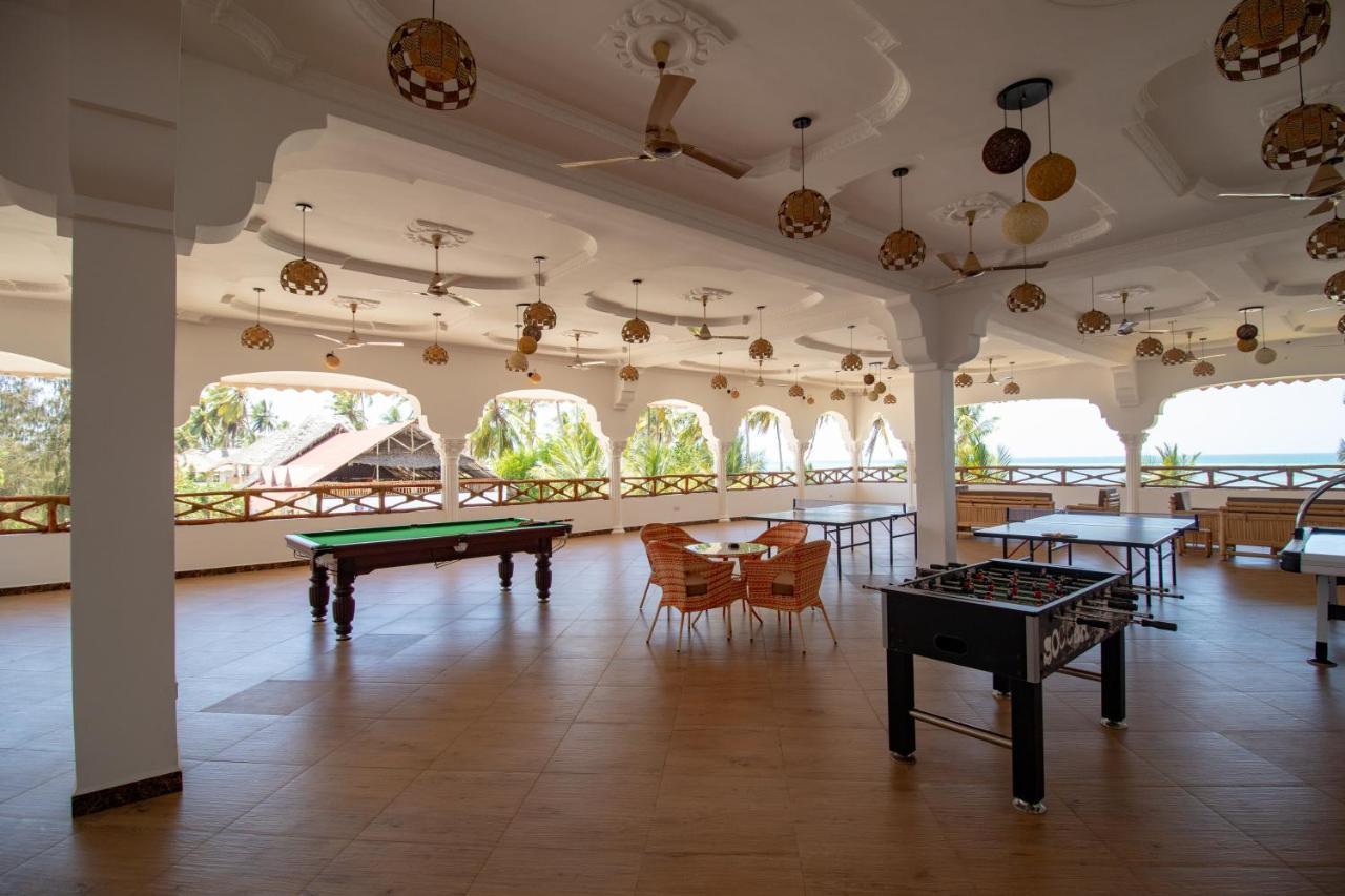Sunny Palms Beach Bungalows Uroa Esterno foto